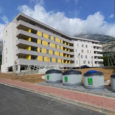 West Apartamento