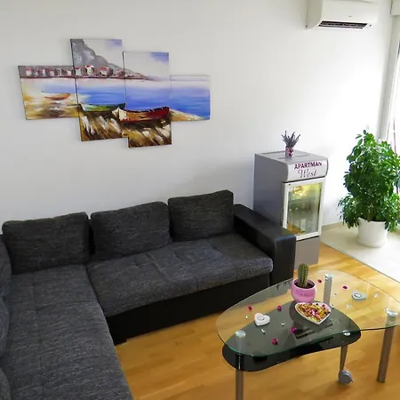 West Apartamento *
