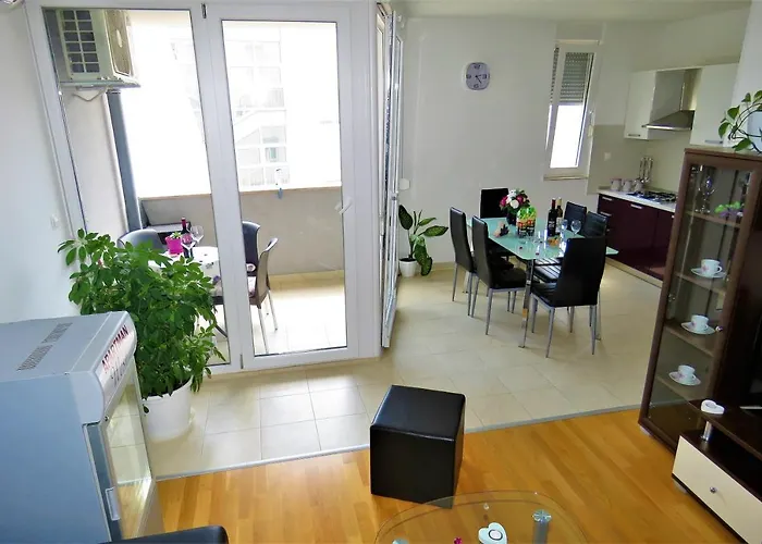 West Apartman Makarska